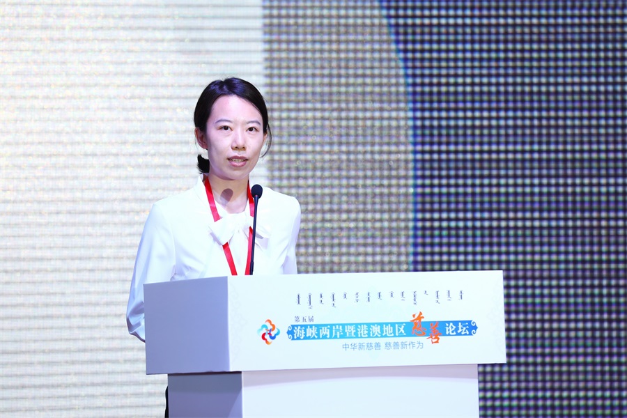 香港大学社会科学学院博士后研究员聂琳会上讲话。。